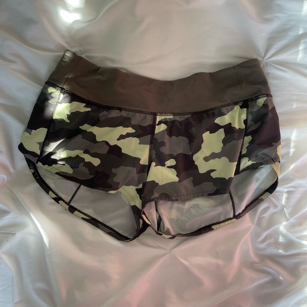 Camo lululemon shorts